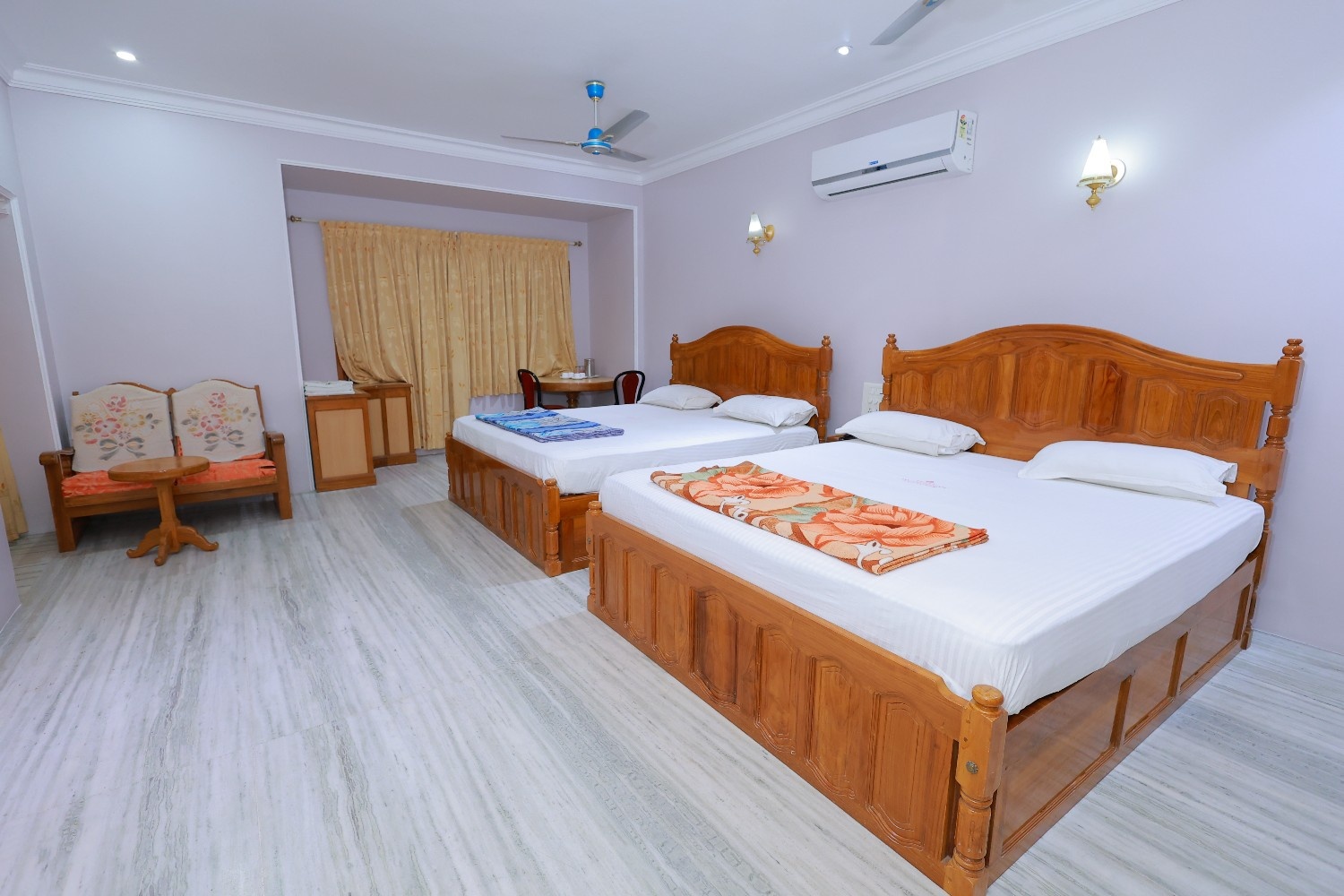 Room photo 3